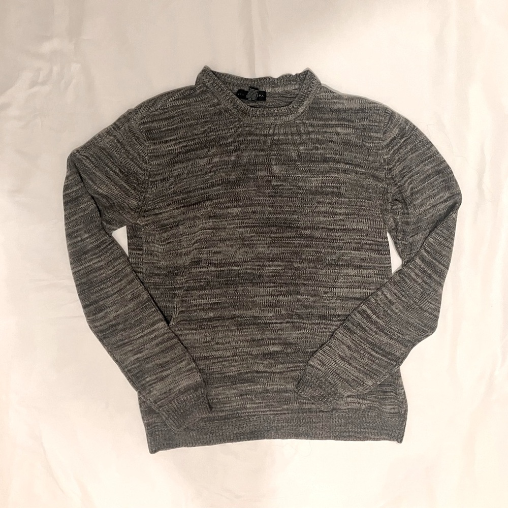 Via Europa Medium Gray Sweater